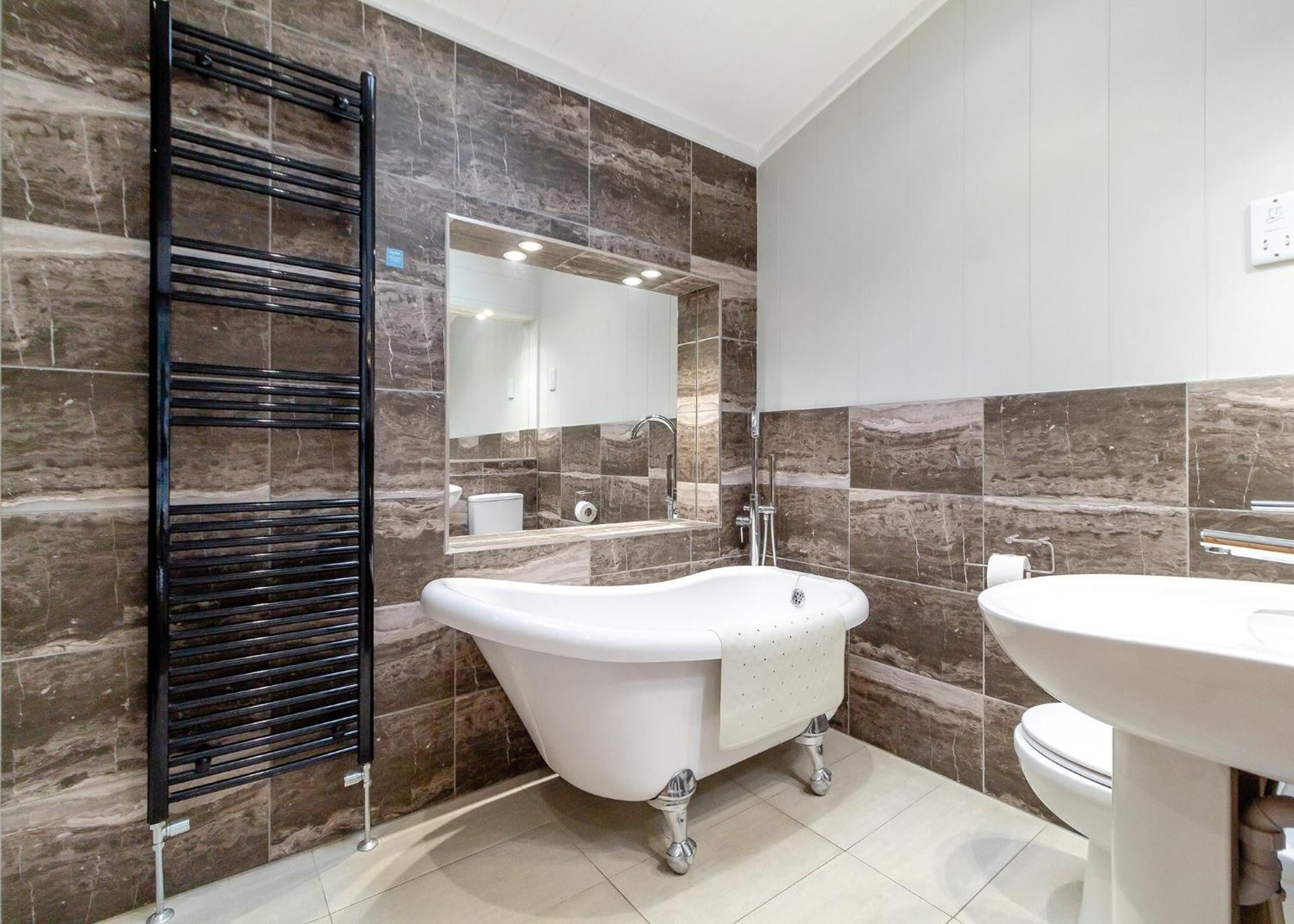 Norfolk Woods Resort And Spa Narborough  객실 사진