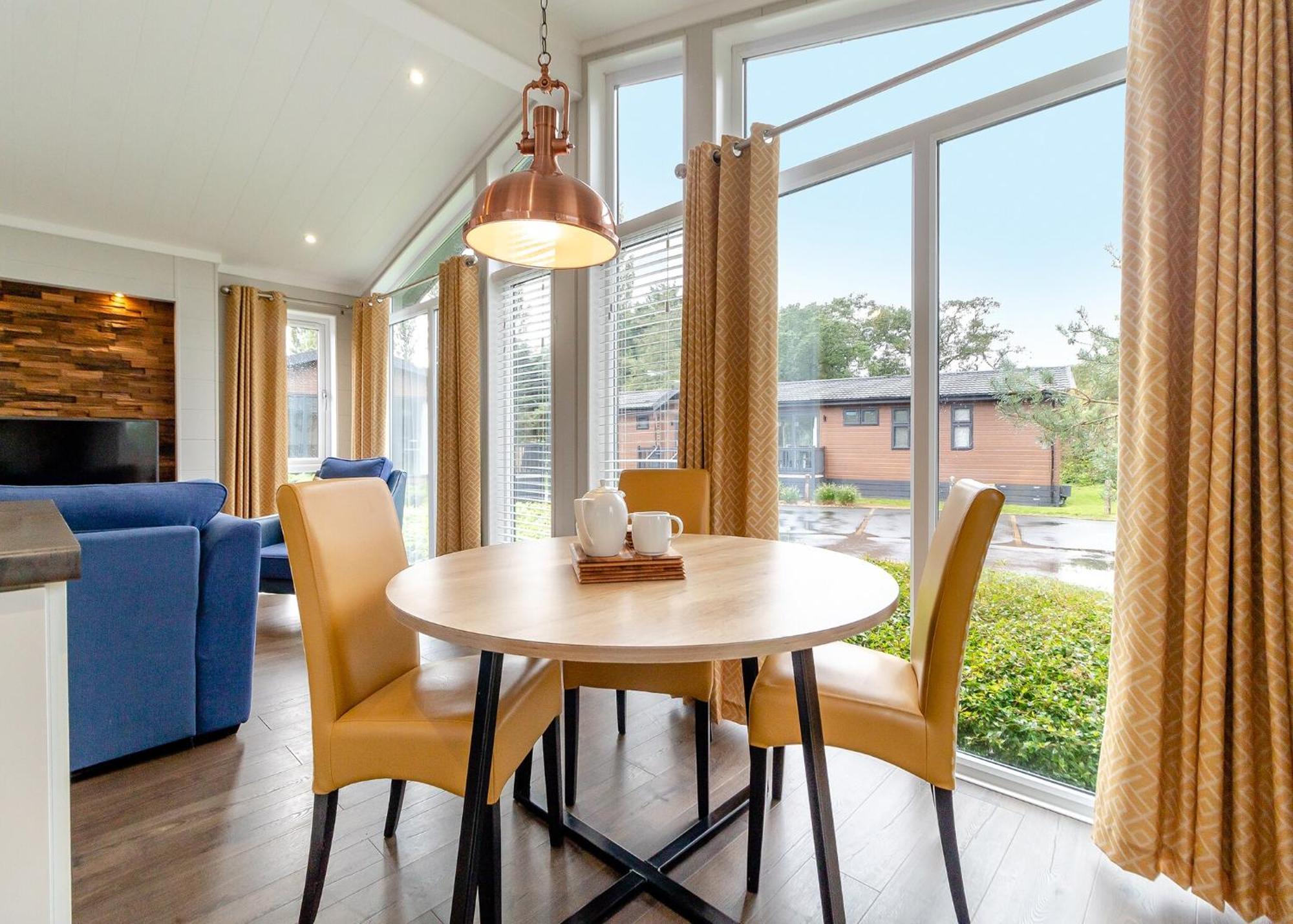 Norfolk Woods Resort And Spa Narborough  외부 사진