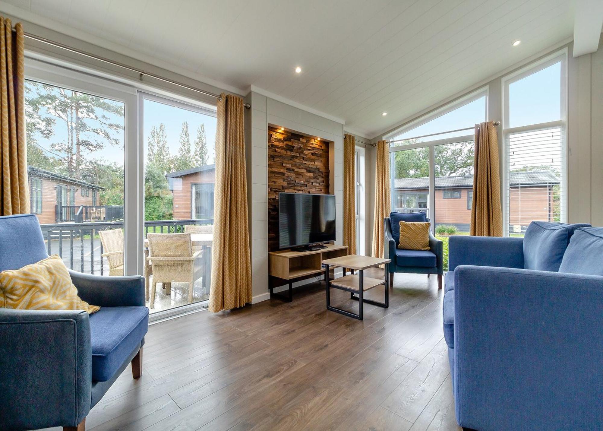 Norfolk Woods Resort And Spa Narborough  객실 사진