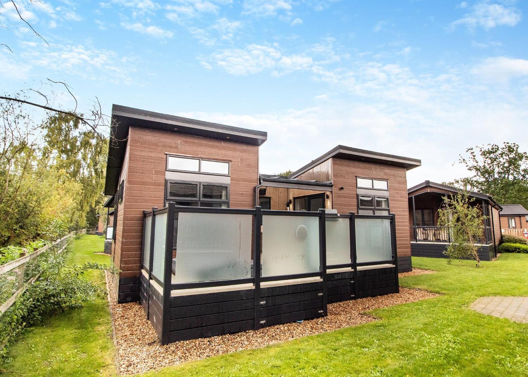 Norfolk Woods Resort And Spa Narborough  외부 사진